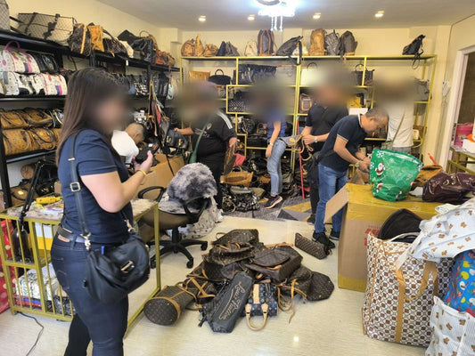 Live Selling and Luxury Goods: How to Shop Smart and Stay Protected