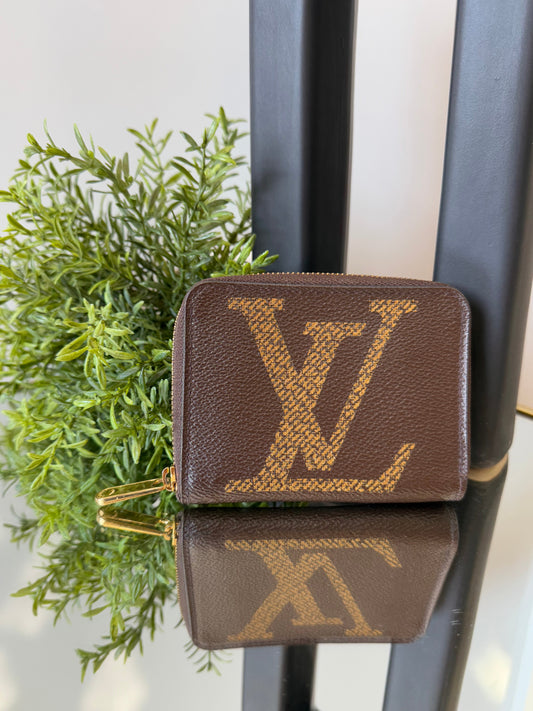 Louis Vuitton Giant Monogram Compact Zippy Wallet