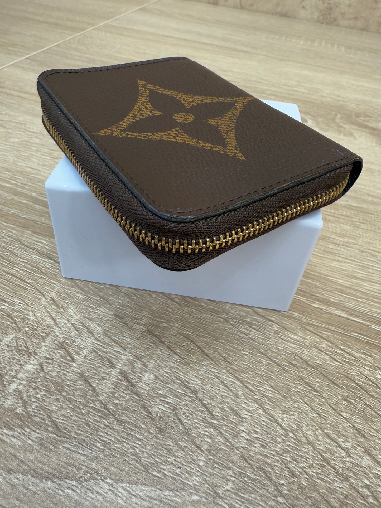 Louis Vuitton Giant Monogram Compact Zippy Wallet